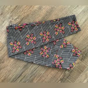 Onzie flow yoga pants